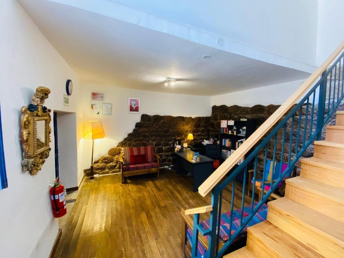 Flying Dog Hostel Куско Екстериор снимка