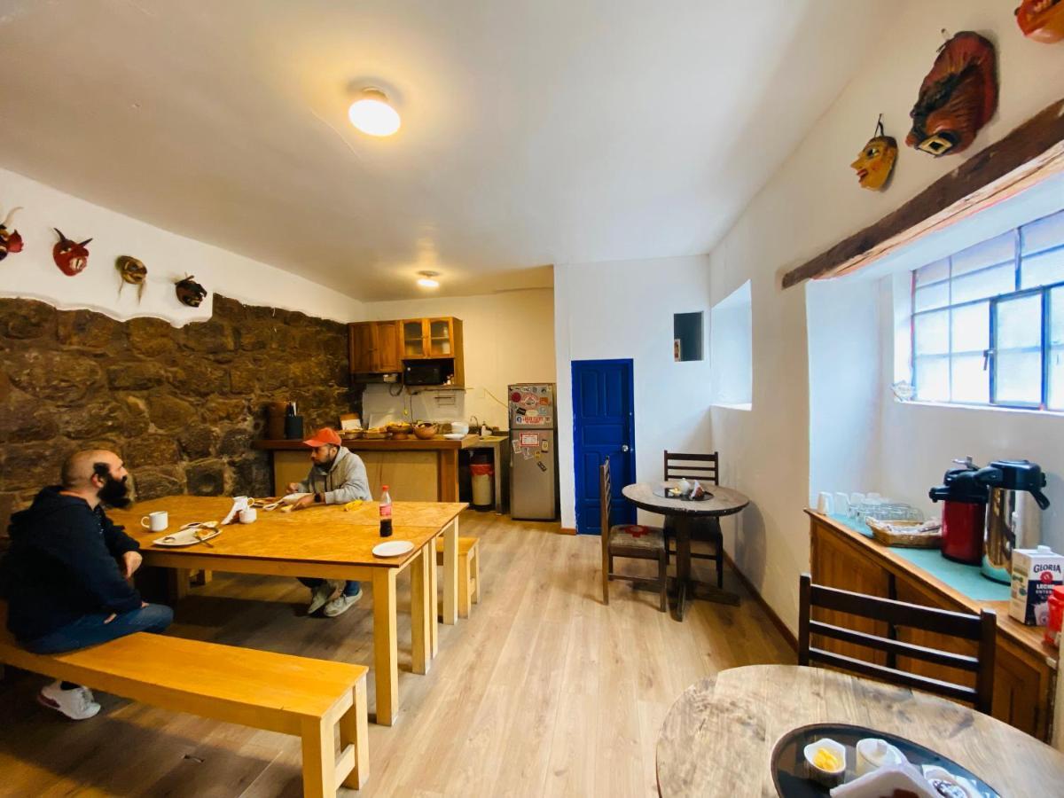 Flying Dog Hostel Куско Екстериор снимка