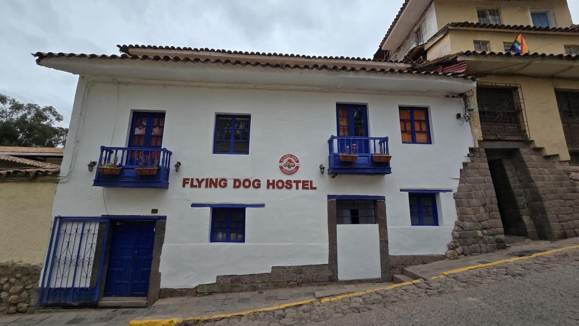 Flying Dog Hostel Куско Екстериор снимка