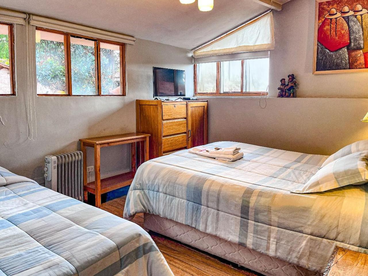 Flying Dog Hostel Куско Екстериор снимка