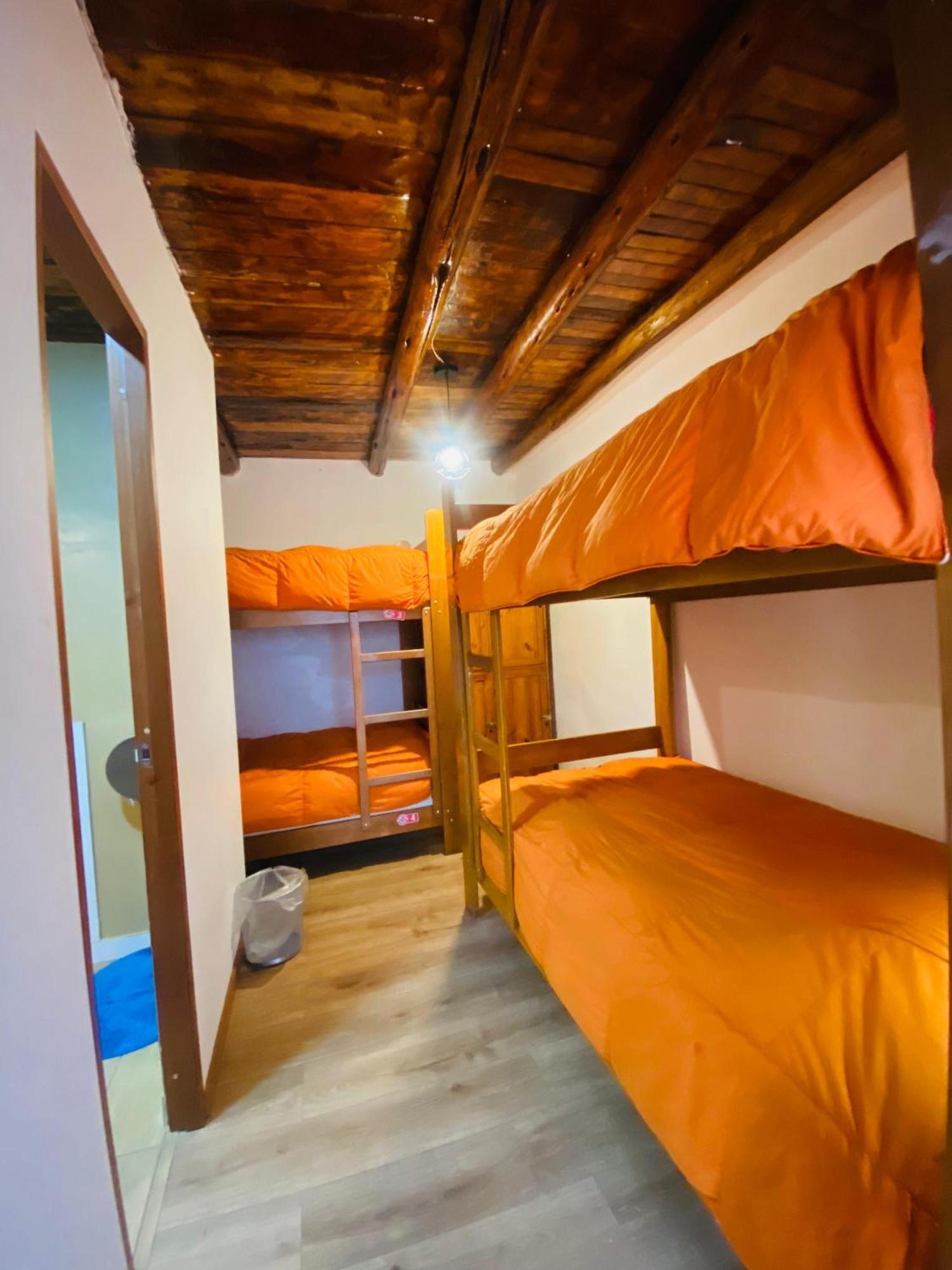 Flying Dog Hostel Куско Екстериор снимка